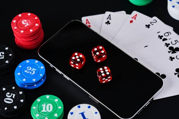 fantastic4d app home screen showing game categories and account balance
